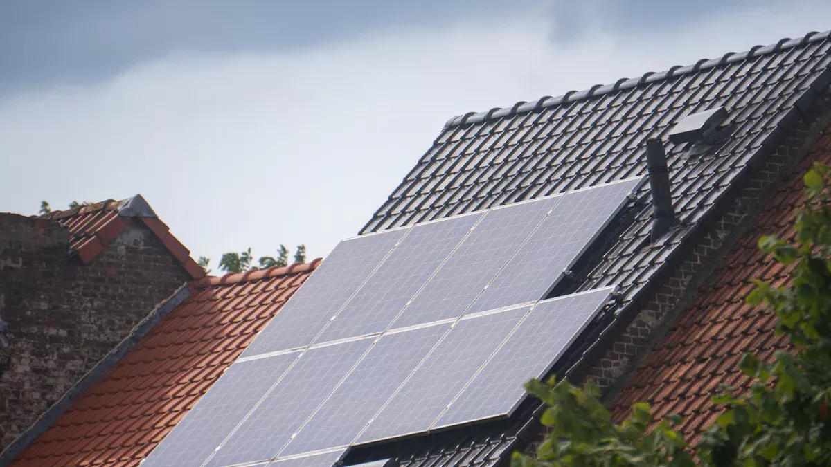 Los mejores kits de paneles solares para uso en el hogar en 2025