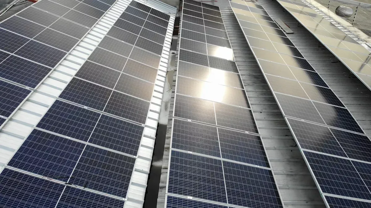 Los pros y los contras de energía solar explicaron
